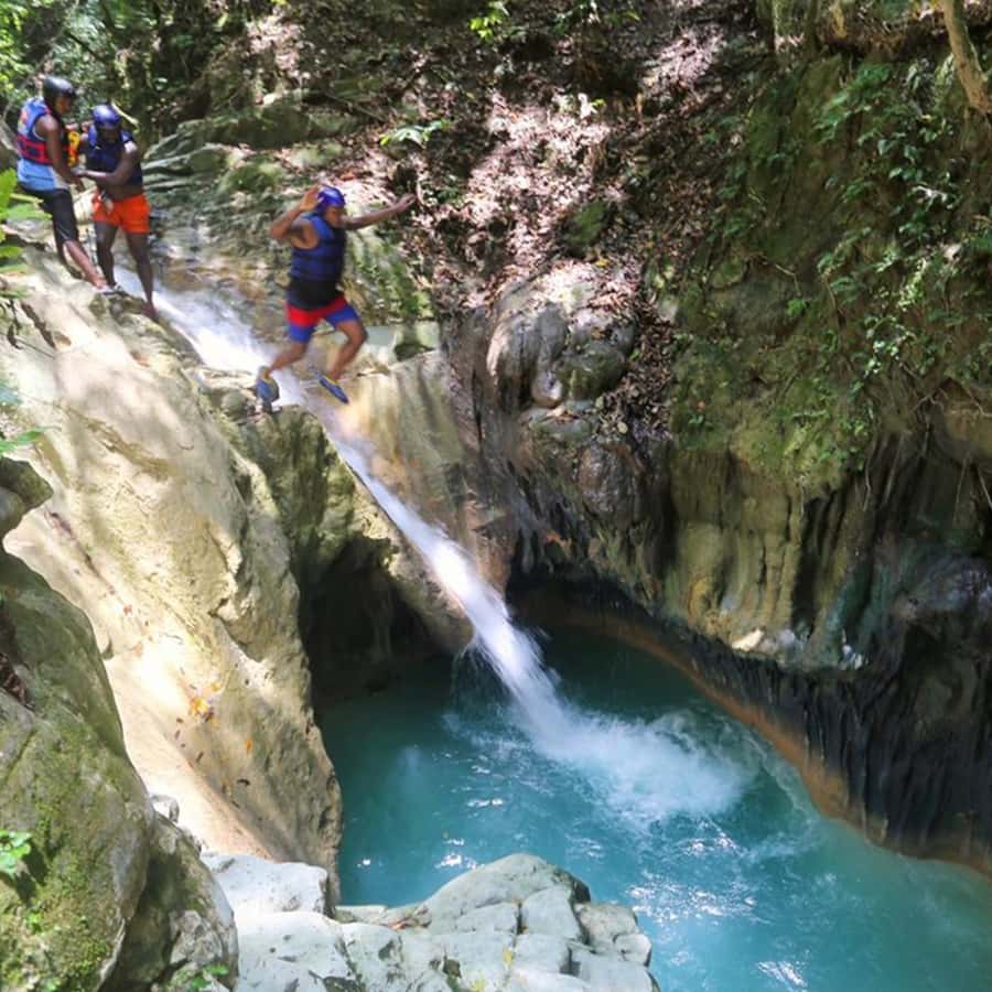 Tour a Damajagua desde Puerto Plata
